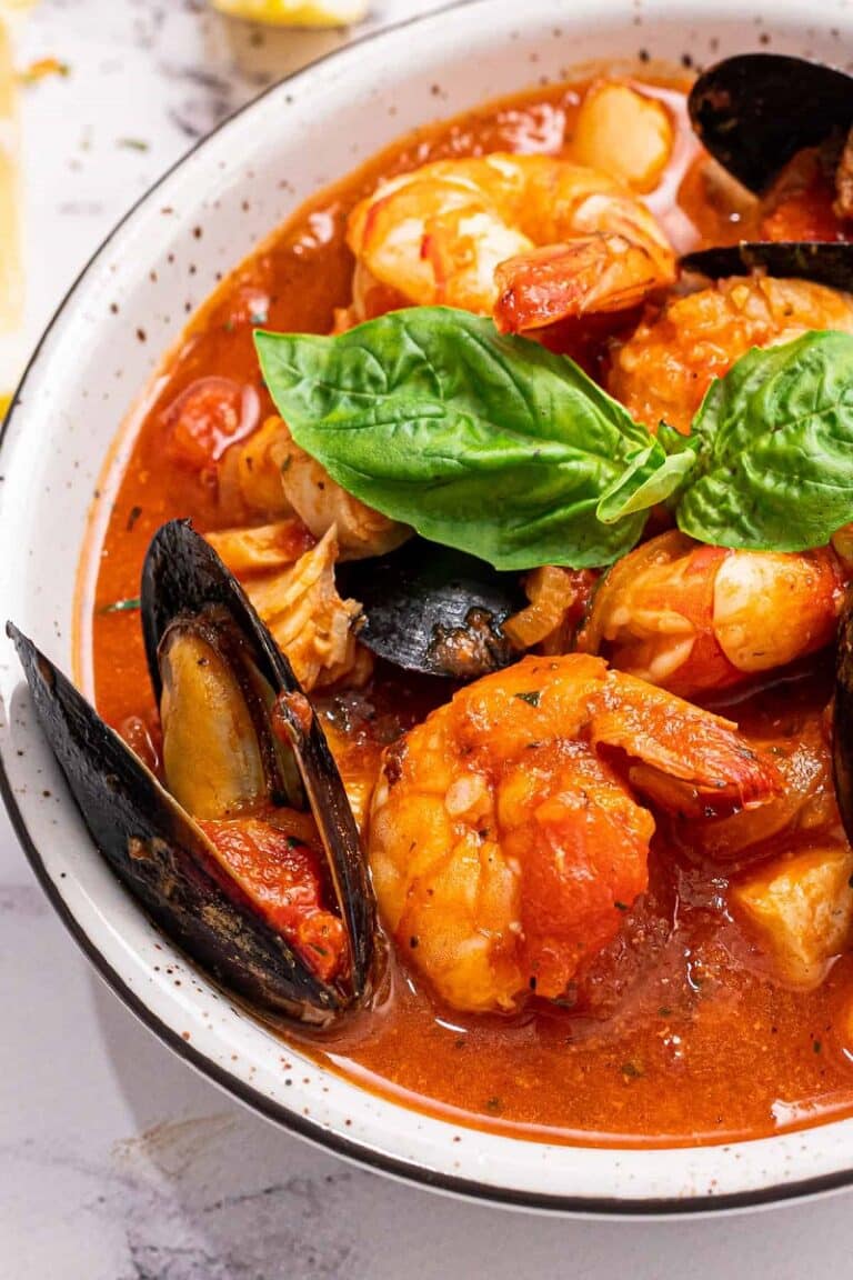 Try This Delicious and Healthy Recipe for Seafood Cioppino